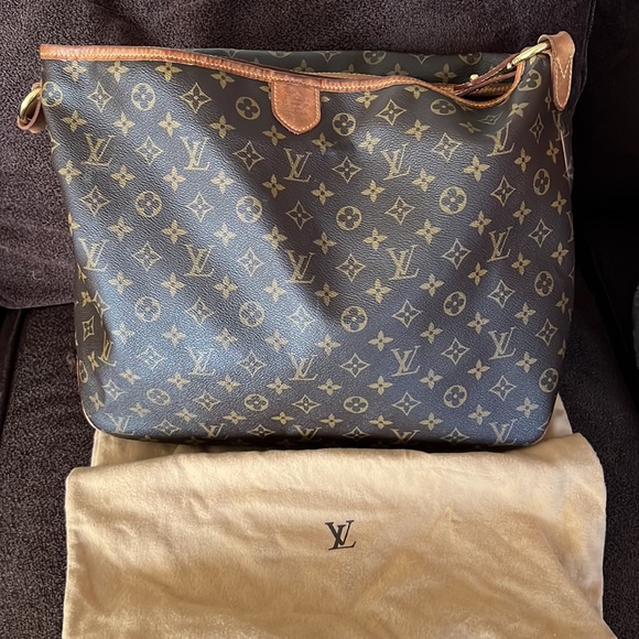 Authentic LOUIS VUITTON Delightful MM Monogram Leather Shoulder Bag - Picture 2 of 16